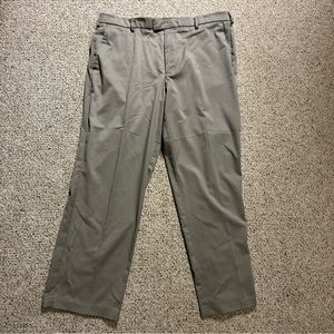 Dockers Beige Straight Classic Fit Flat Front Mens Pants Size 38x30 Side Zipper